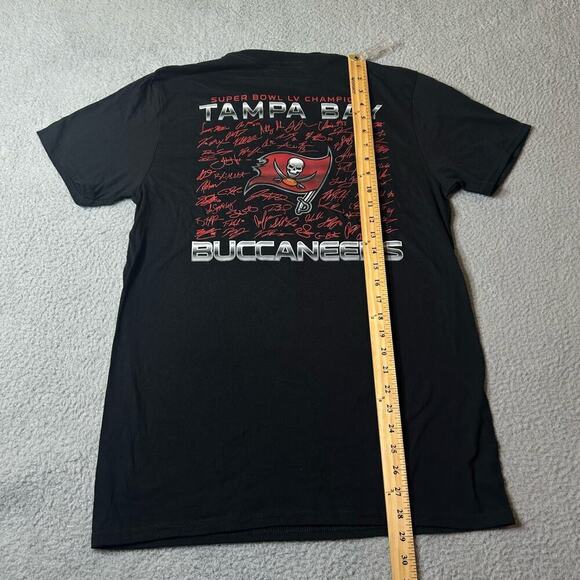 Tampa Bay Buccaneers Fanatics Tee Mens M Black Super Bowl Champions T Shirt NEW - Picture 5 of 9